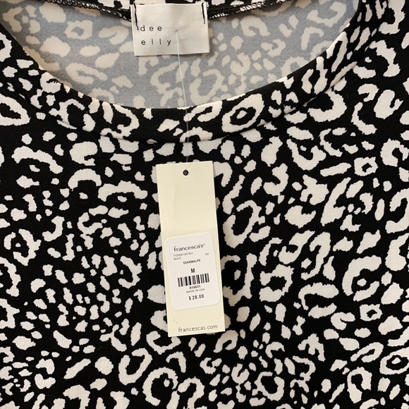 NWT Francesca’s Arica leopard print t shirt blouse - Picture 3 of 4